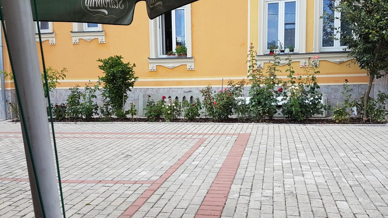 Penzion Duong Apartments Карловы Вары Экстерьер фото